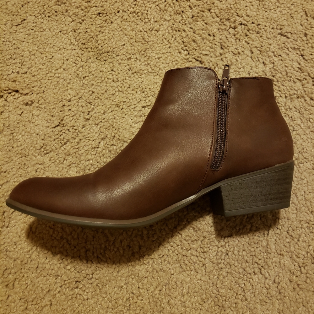 Esprit Boots - Picture 9 of 9